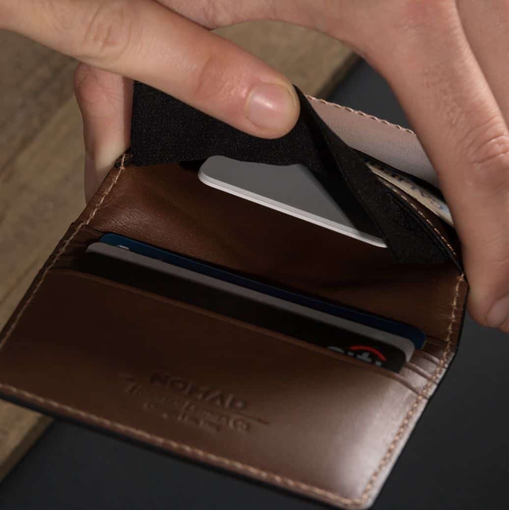Nomad Slim wallet with hidden compartment