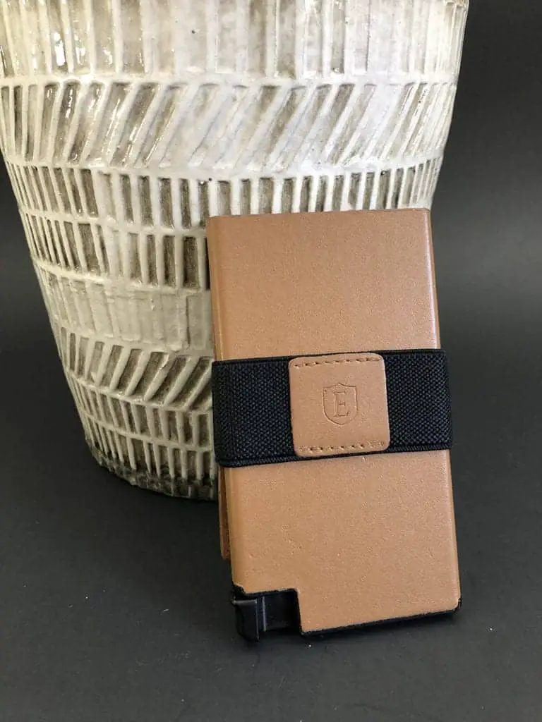 Ekster Senate smart wallet front