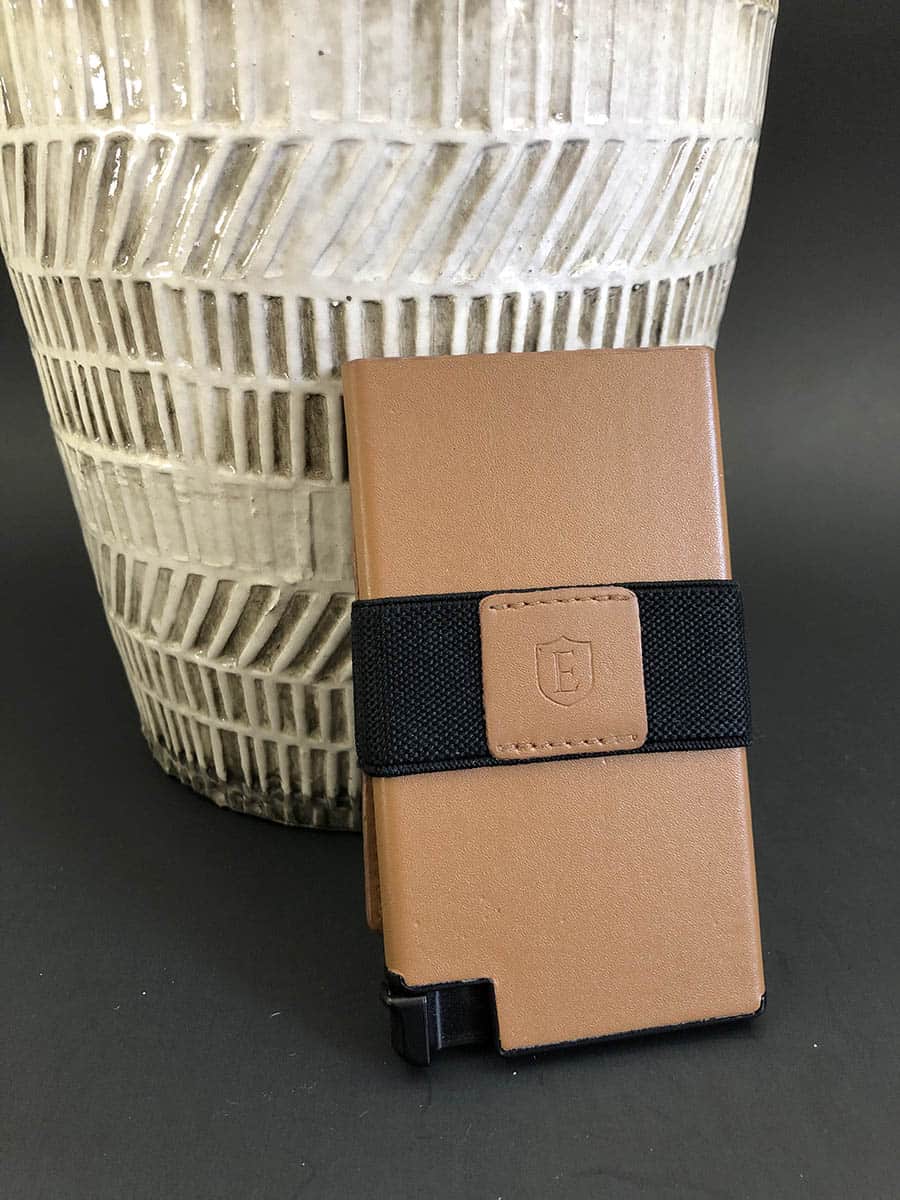 Ekster Senate smart wallet front