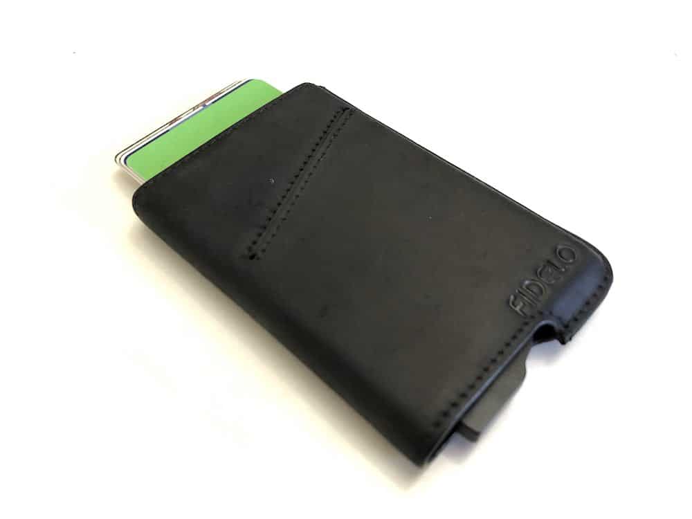 Fidelo Hybrid smart wallet with cards ejected.