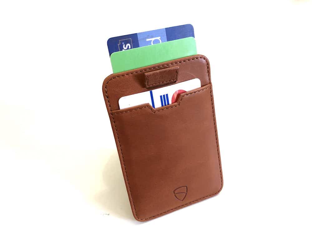 Vaultskin Chelsea minimalist smart wallet