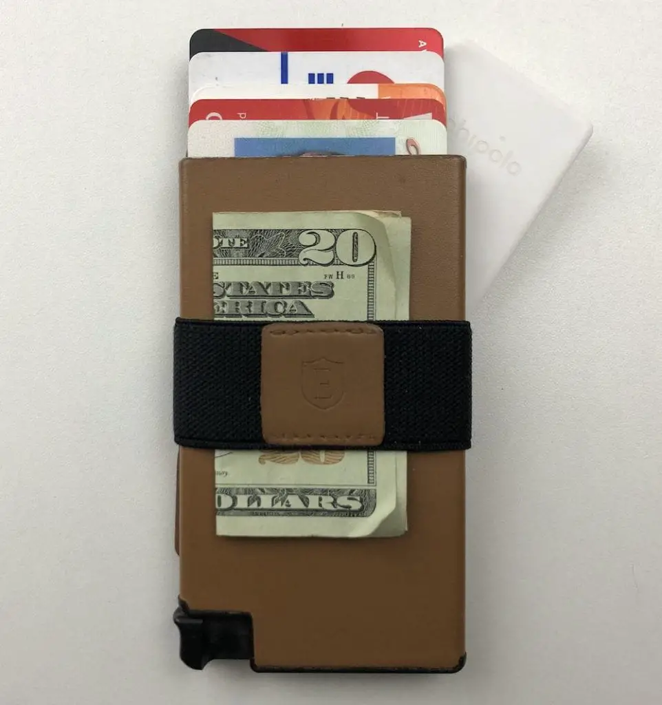 ekster senate smart wallet with cards ejected
