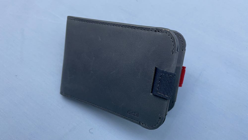 Distil Union Wally Bifold closed