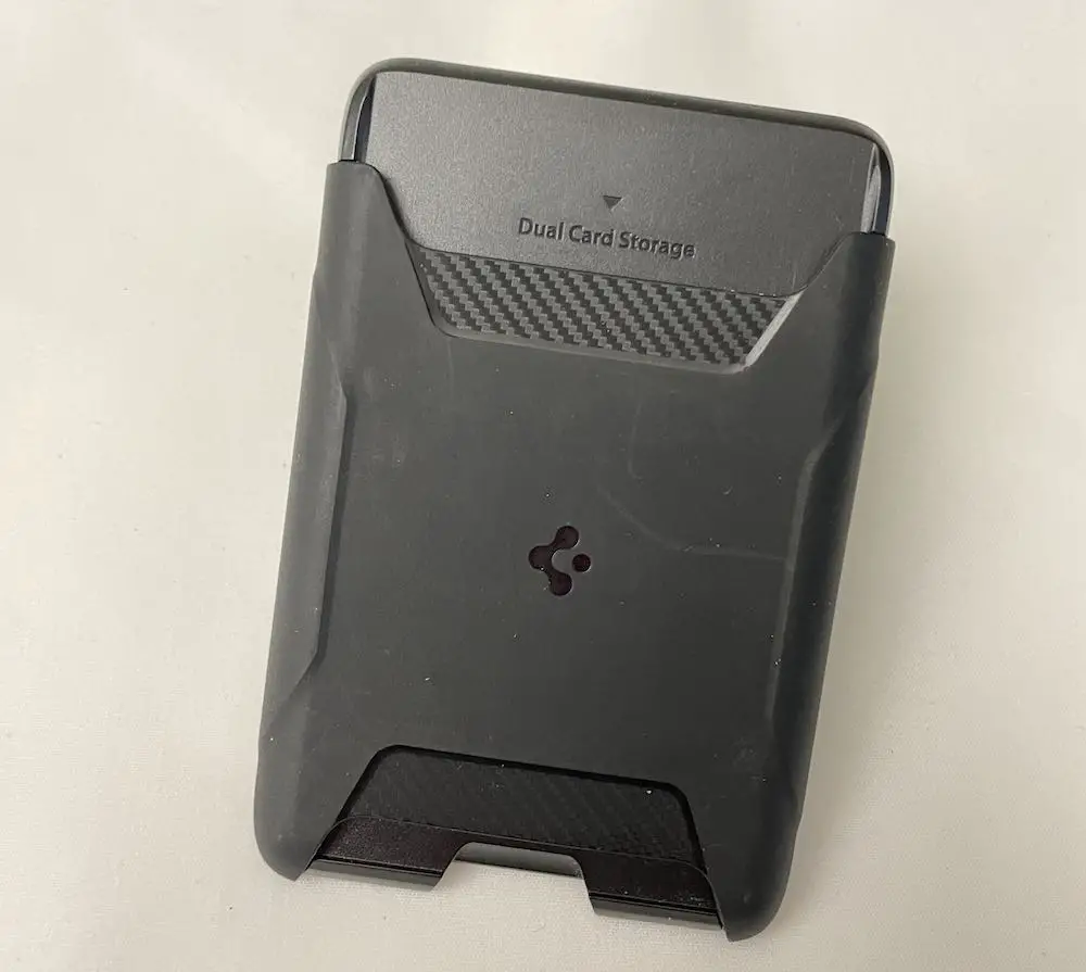 Spigen rugged armor