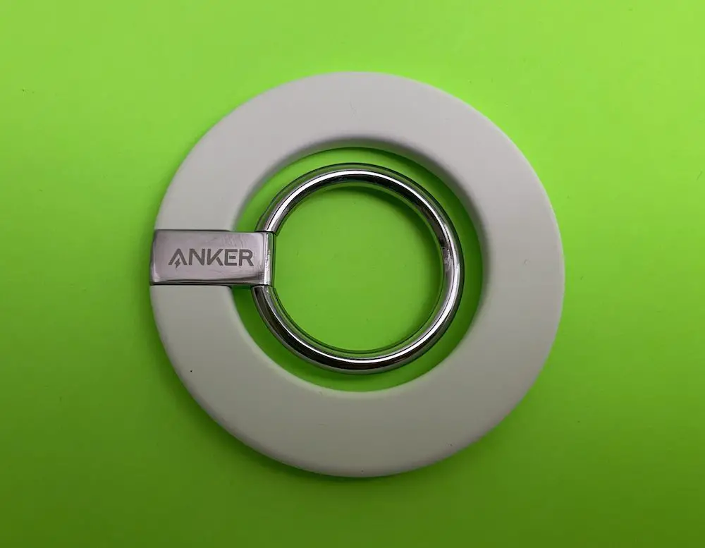 Anker 610 magnetic phone grip