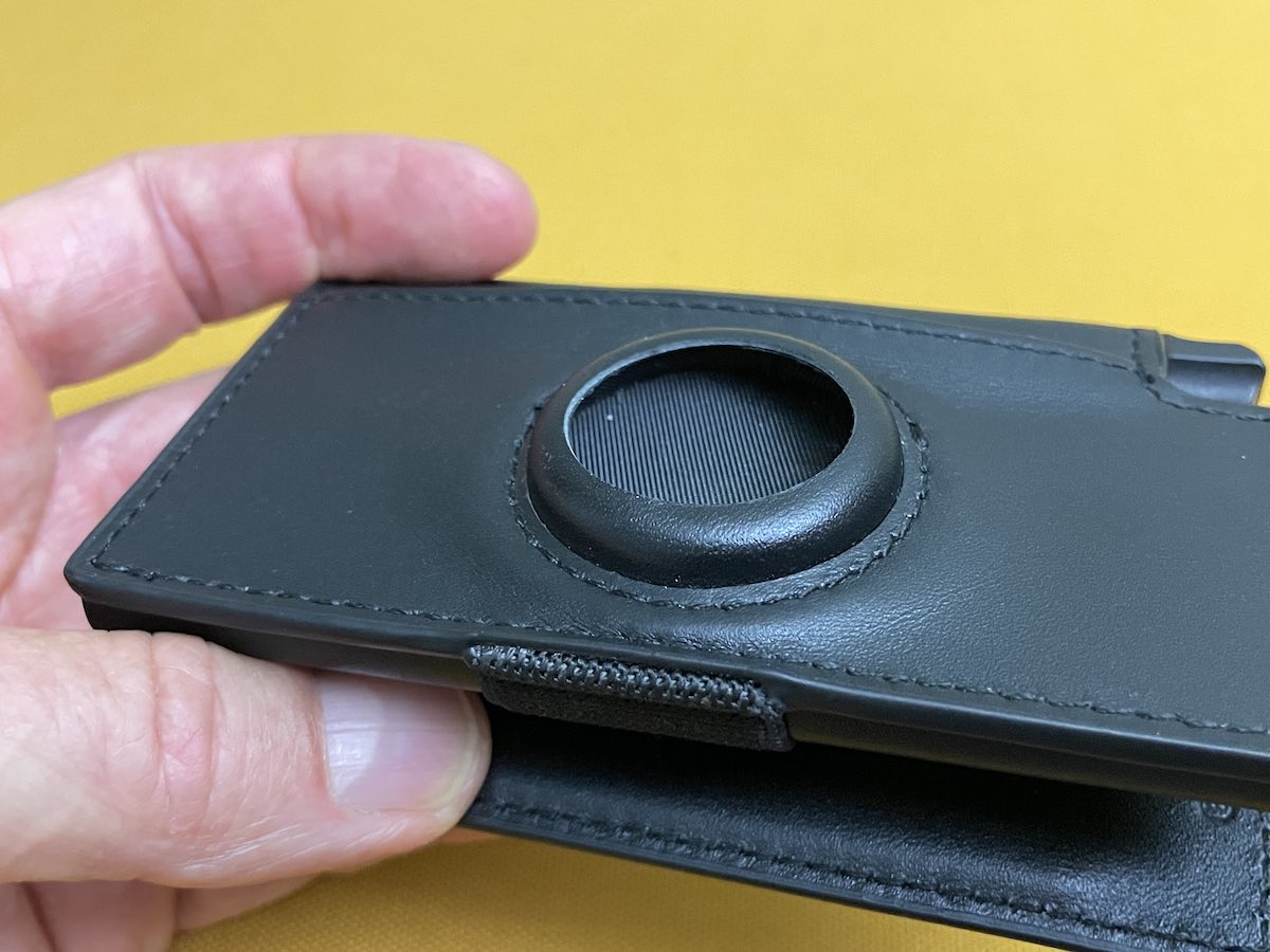 7 Best AirTag Wallets for 2023 Slim, Smart, and Trackable
