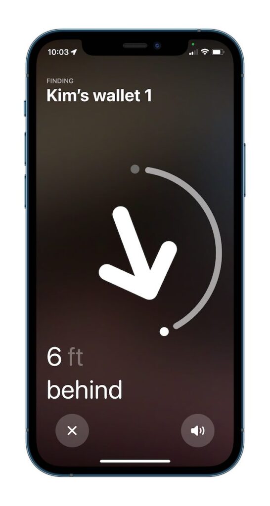 Apple Find My screen with arrow 2